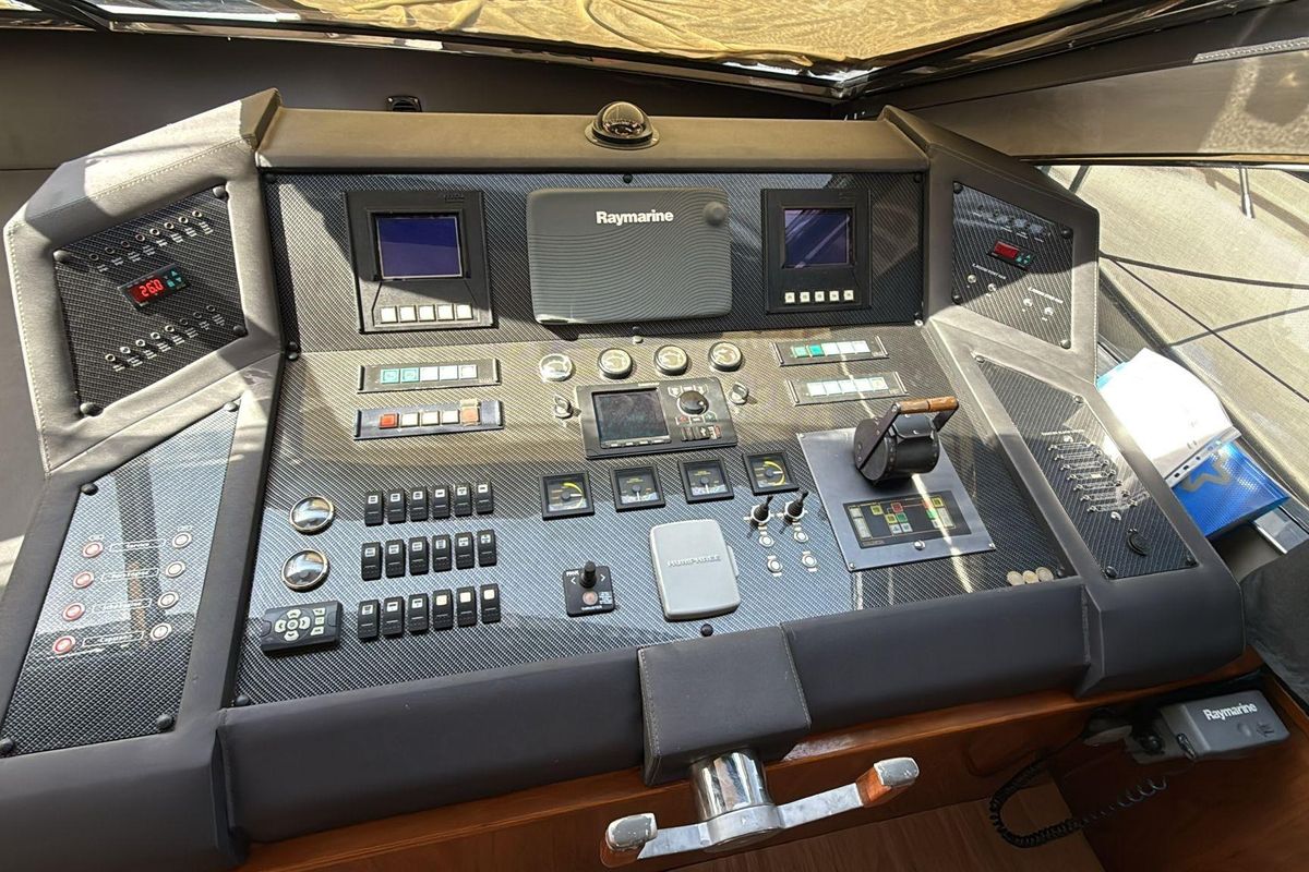 2000 Arno Leopard 78 