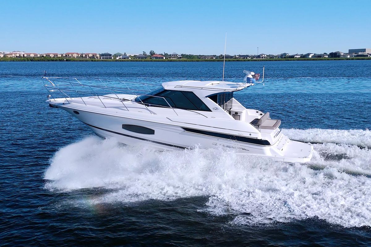 2014 Regal 46 