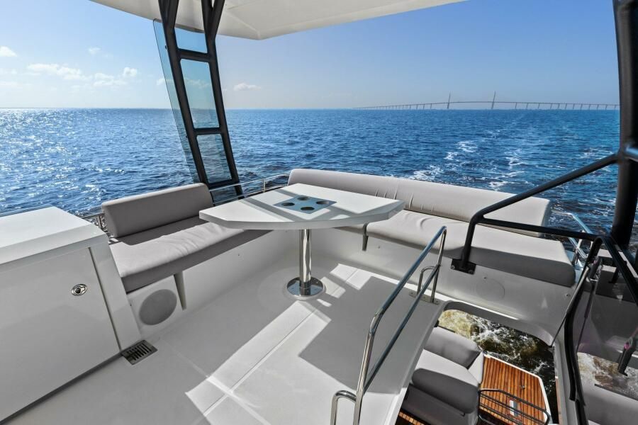 2022 Prestige 46 