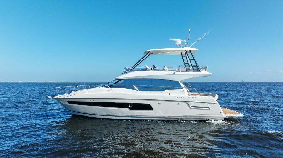 2022 Prestige 46 
