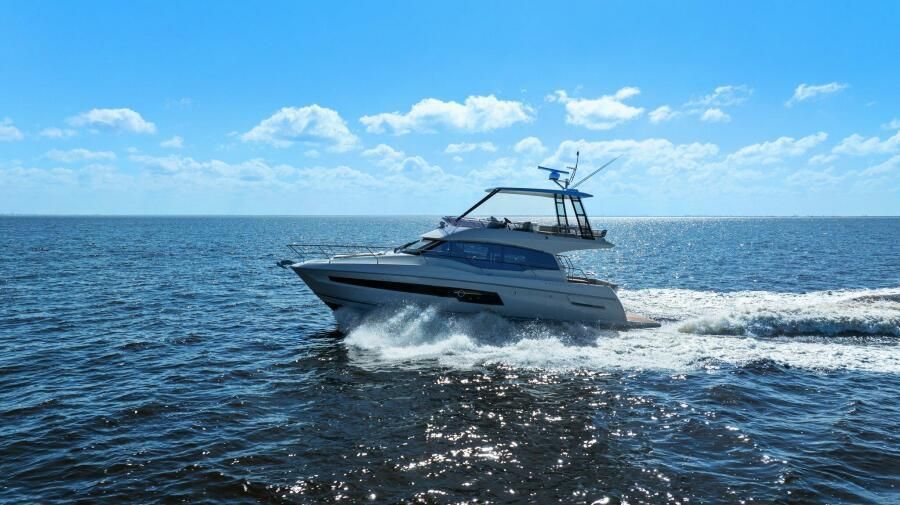 2022 Prestige 46 