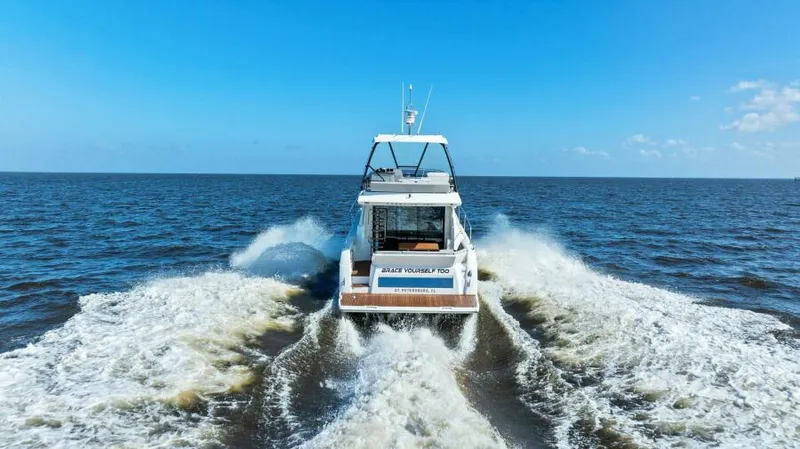 Brace Yourself Too Yacht Photos Pics 