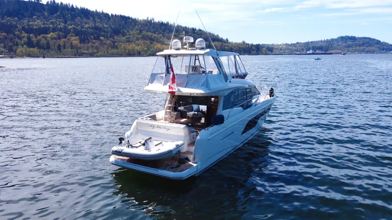 M.y. Blu Dayz Yacht Photos Pics 