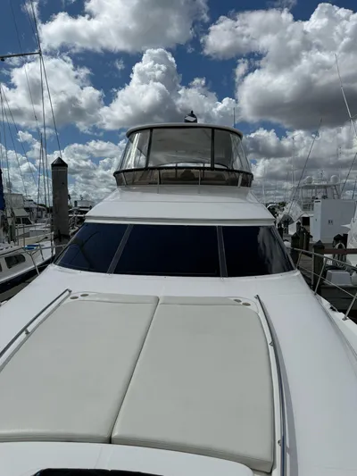 Sandian Yacht Photos Pics 