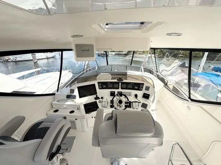 Sandian Yacht Photos Pics 