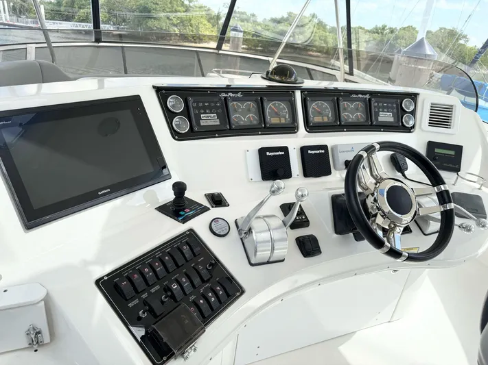 Sandian Yacht Photos Pics 