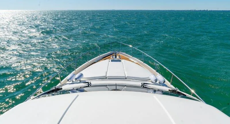 Hope Yacht Photos Pics 