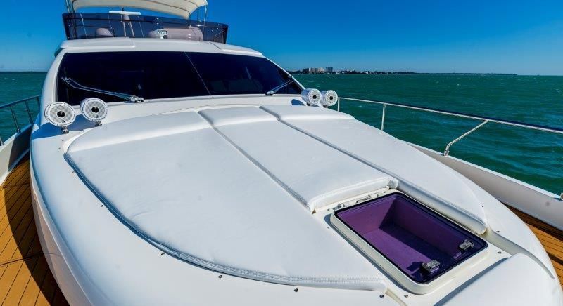 2011 Ferretti Yachts 66 