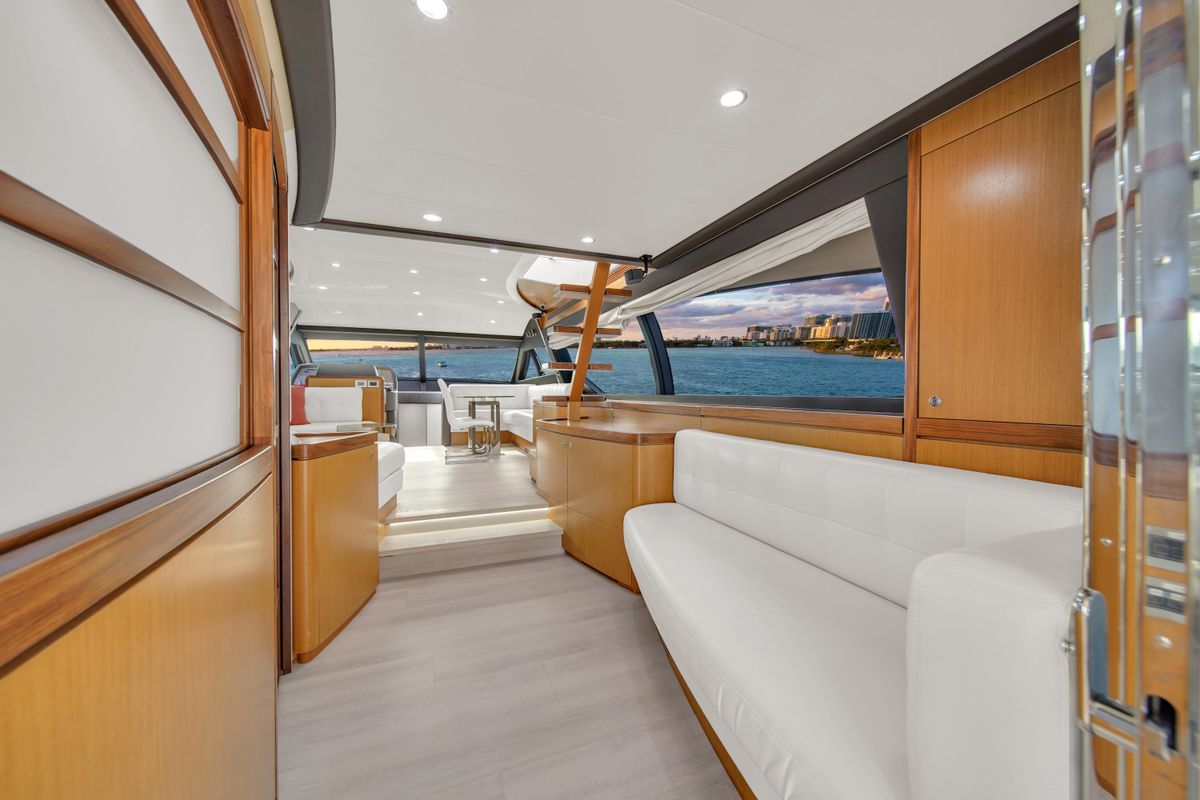 2011 Ferretti Yachts 66 