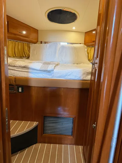 Crop Loan Yacht Photos Pics 