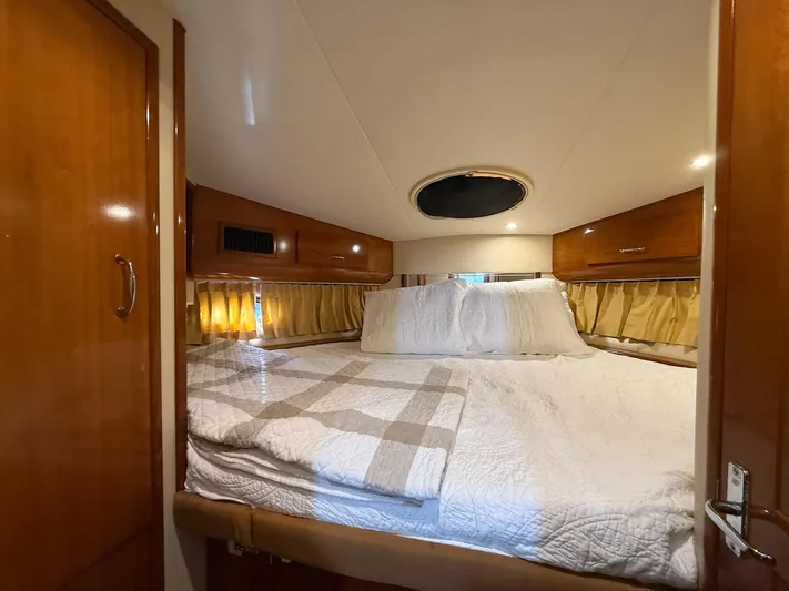 Crop Loan Yacht Photos Pics 