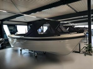 2023 Lago Amore 565