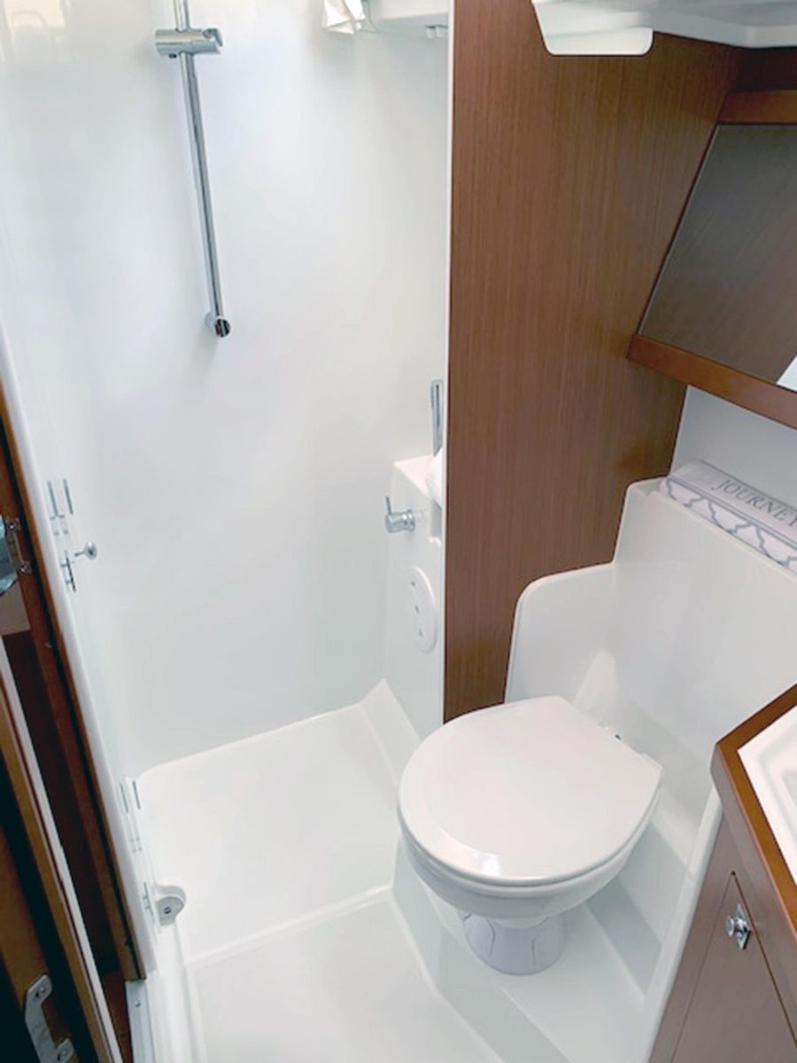 2019 Beneteau 48 
