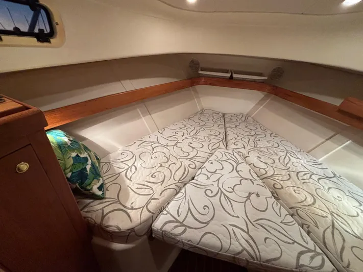 Island Time Yacht Photos Pics 