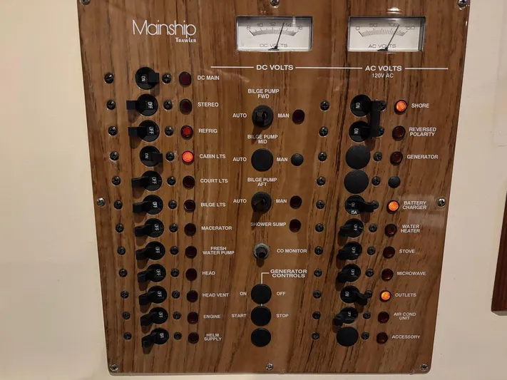 Island Time Yacht Photos Pics 