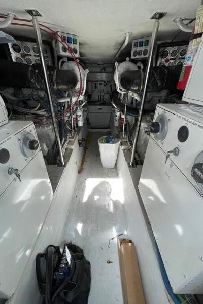 1999 Hatteras Convertible