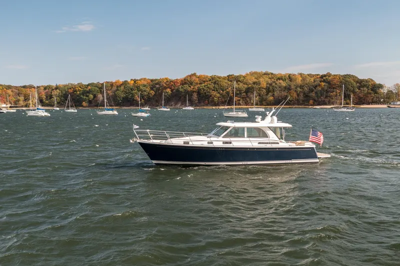 Turning Point Yacht Photos Pics 