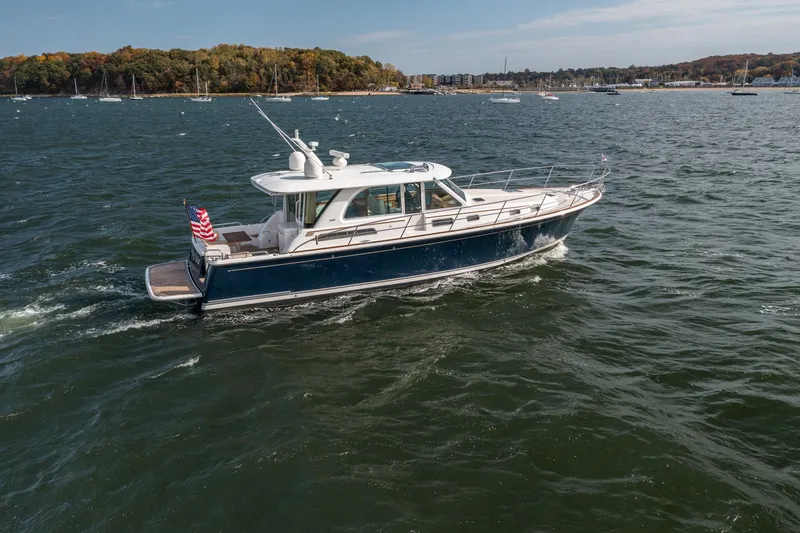 Turning Point Yacht Photos Pics 