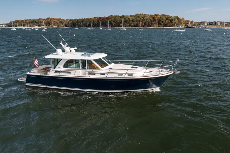 Turning Point Yacht Photos Pics 