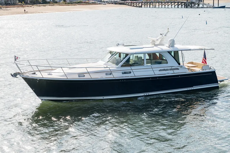 Turning Point Yacht Photos Pics 