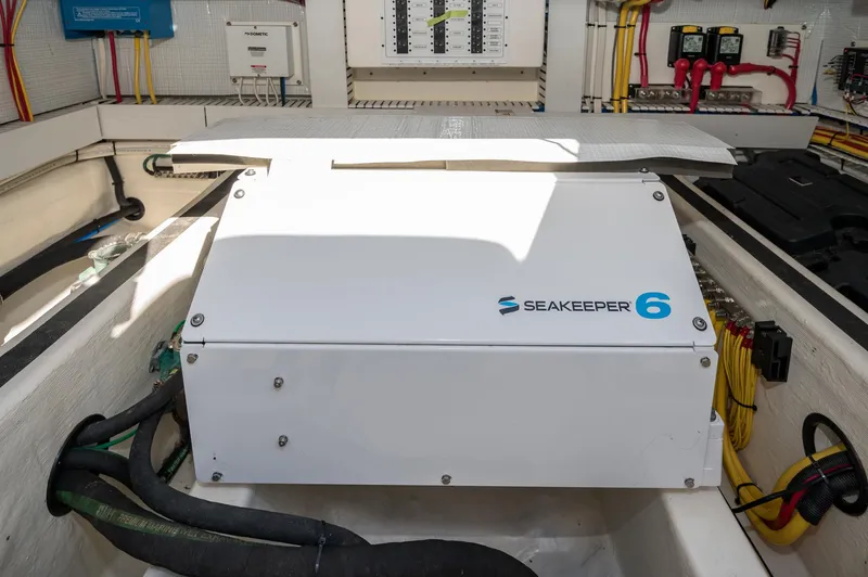 Turning Point Yacht Photos Pics 