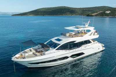 2020 Sunseeker 76 Yacht