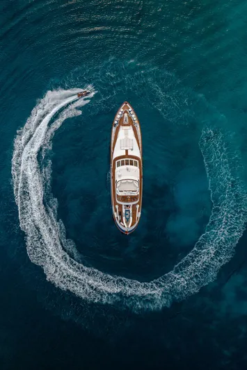 Aldonza Yacht Photos Pics 