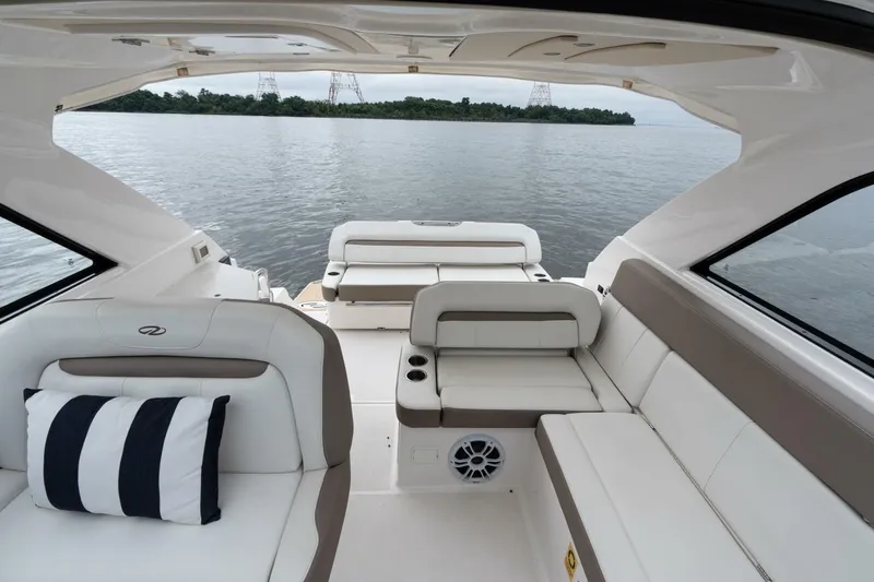  Yacht Photos Pics 2017 Regal 35 Sport Coupe - Image 27