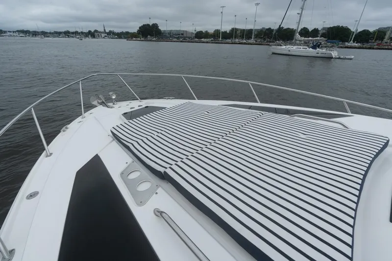  Yacht Photos Pics 2017 Regal 35 Sport Coupe - Image 29