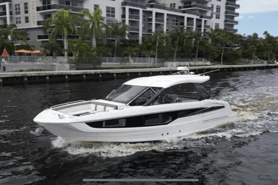 Galeon 325 GTO