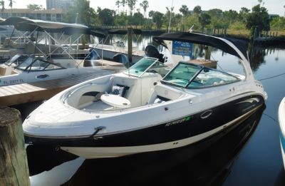 2013 Chaparral Bow Rider