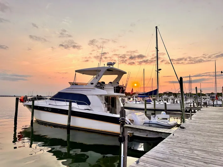 Saga Yacht Photos Pics 
