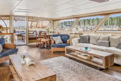 Broward 92 Flushdeck Pilothouse