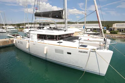Lagoon 450 F