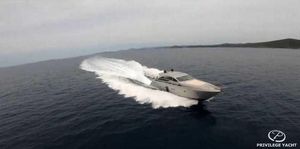 2010 Pershing 64