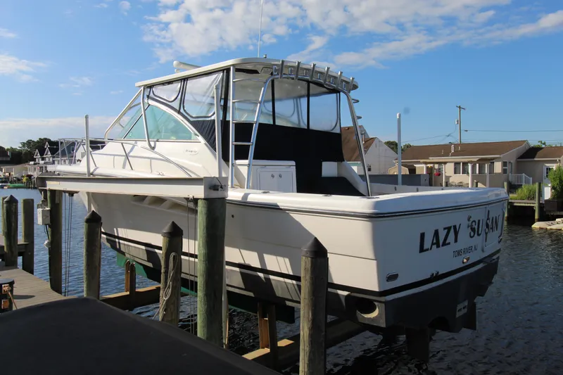 Lazy Susan Yacht Photos Pics 