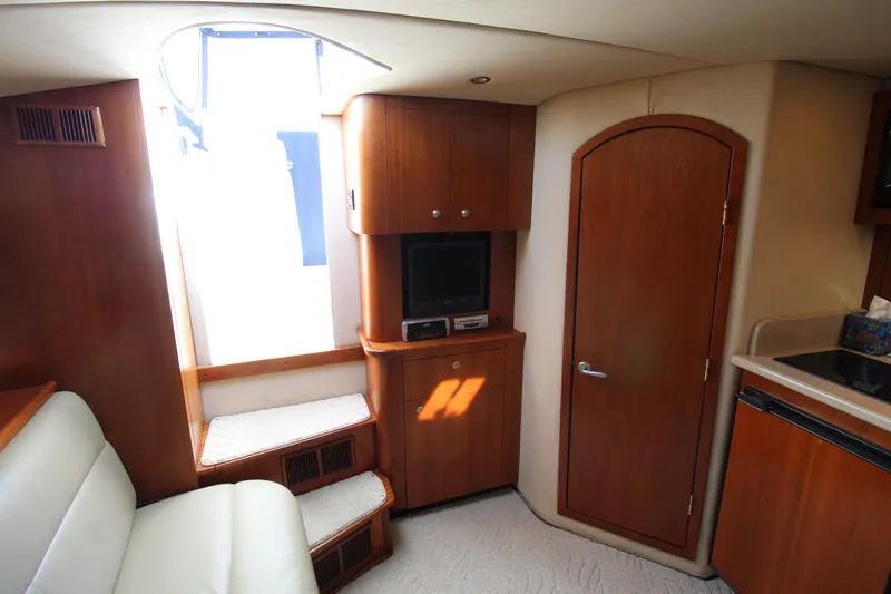 Lazy Susan Yacht Photos Pics 