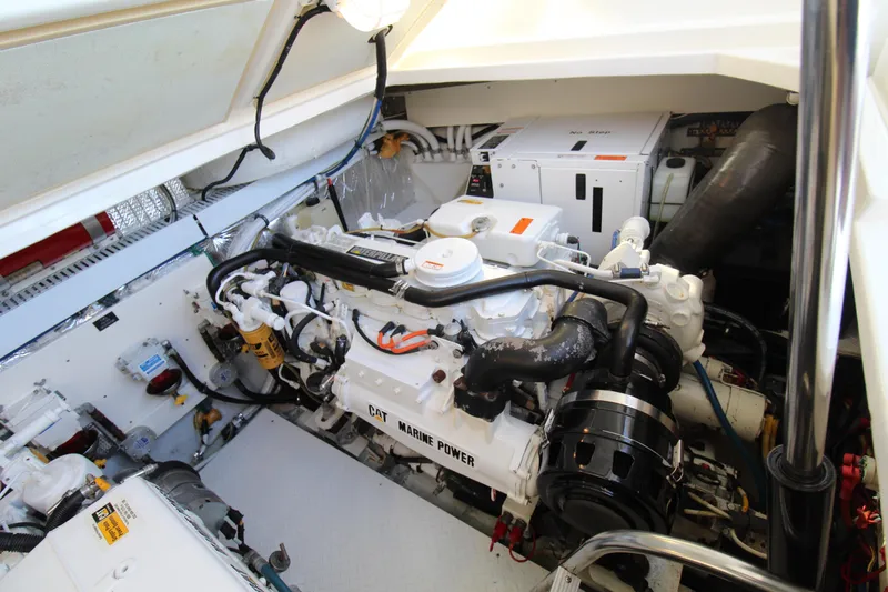 Lazy Susan Yacht Photos Pics 