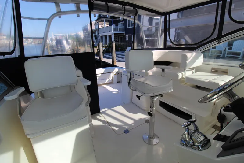 Lazy Susan Yacht Photos Pics 