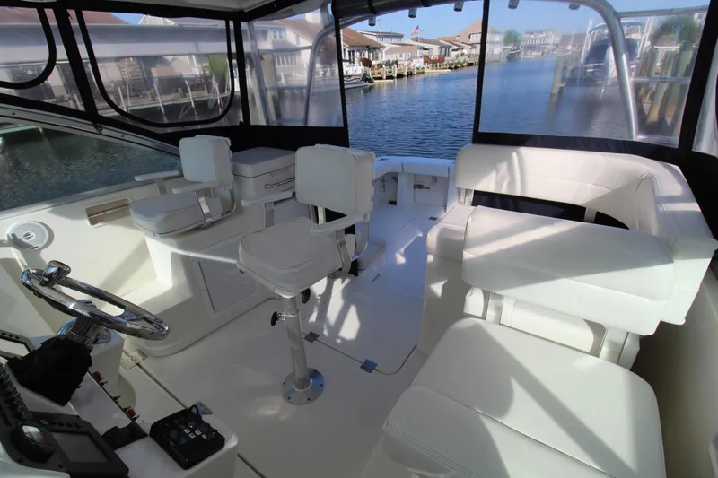 Lazy Susan Yacht Photos Pics 
