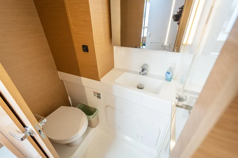 Isa Lei Yacht Photos Pics 