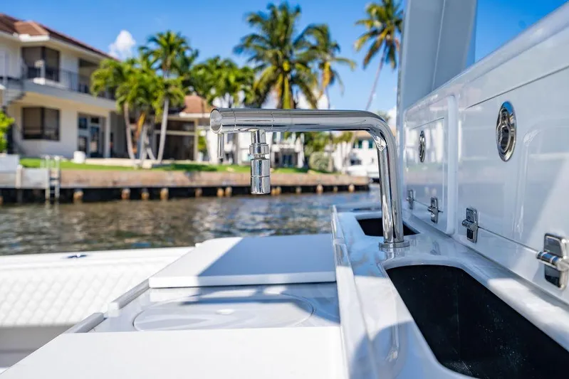  Yacht Photos Pics Luxury HCB 42 Lujo boat interior with sleek faucet, 2024 model, dockside view.