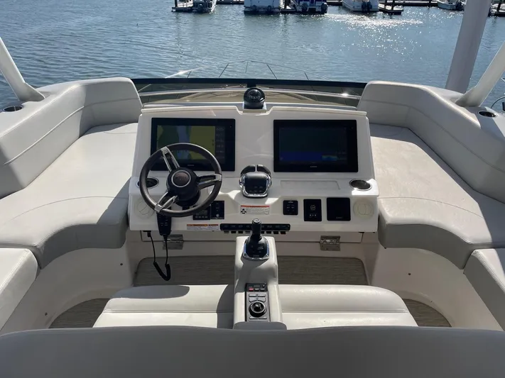 Mi Dia Yacht Photos Pics 