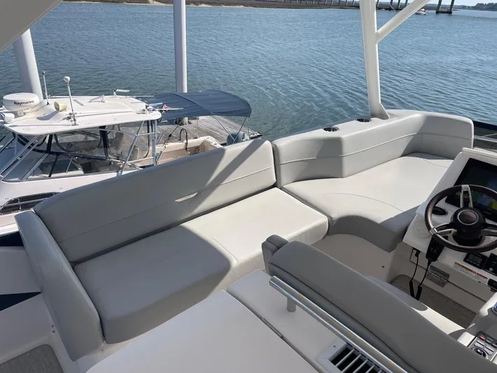 Mi Dia Yacht Photos Pics 