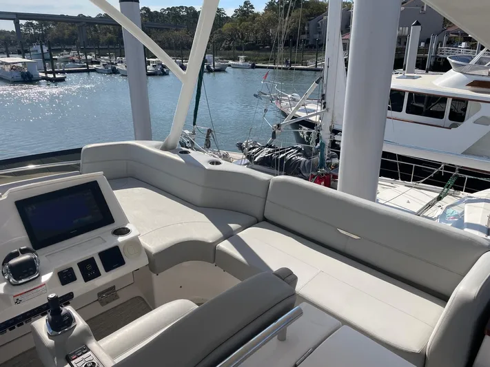 Mi Dia Yacht Photos Pics 