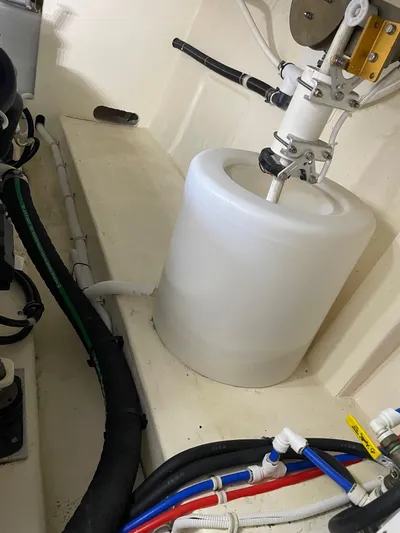 Mi Dia Yacht Photos Pics 