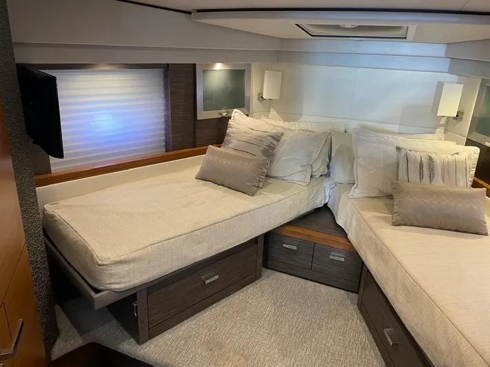 Mi Dia Yacht Photos Pics 