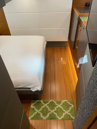 Mi Dia Yacht Photos Pics 