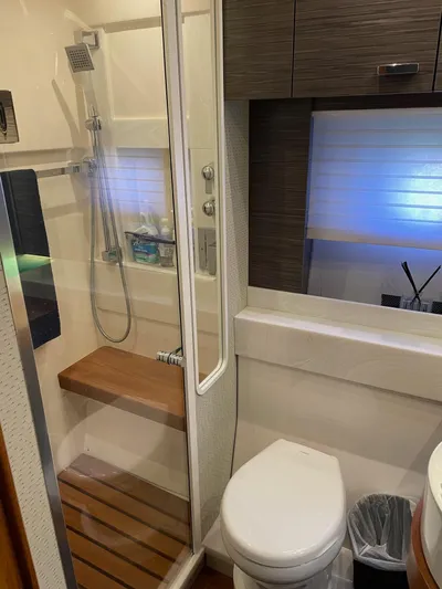 Mi Dia Yacht Photos Pics 