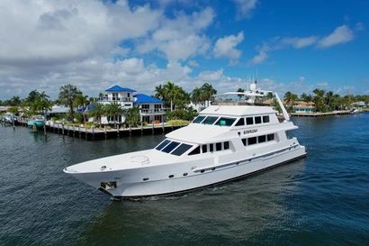 2002 100' President-100 Motor Yacht Fort Lauderdale, FL, US